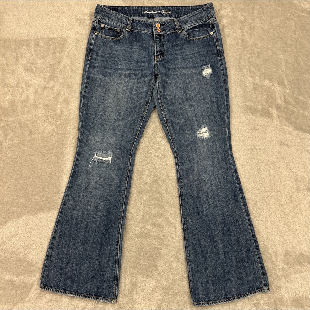 American Eagle Women's Artist Flare Jeans Size 12 Low Rise Y2K Boho Faded Cotton